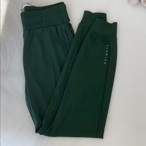 Balance Athletica swift joggers